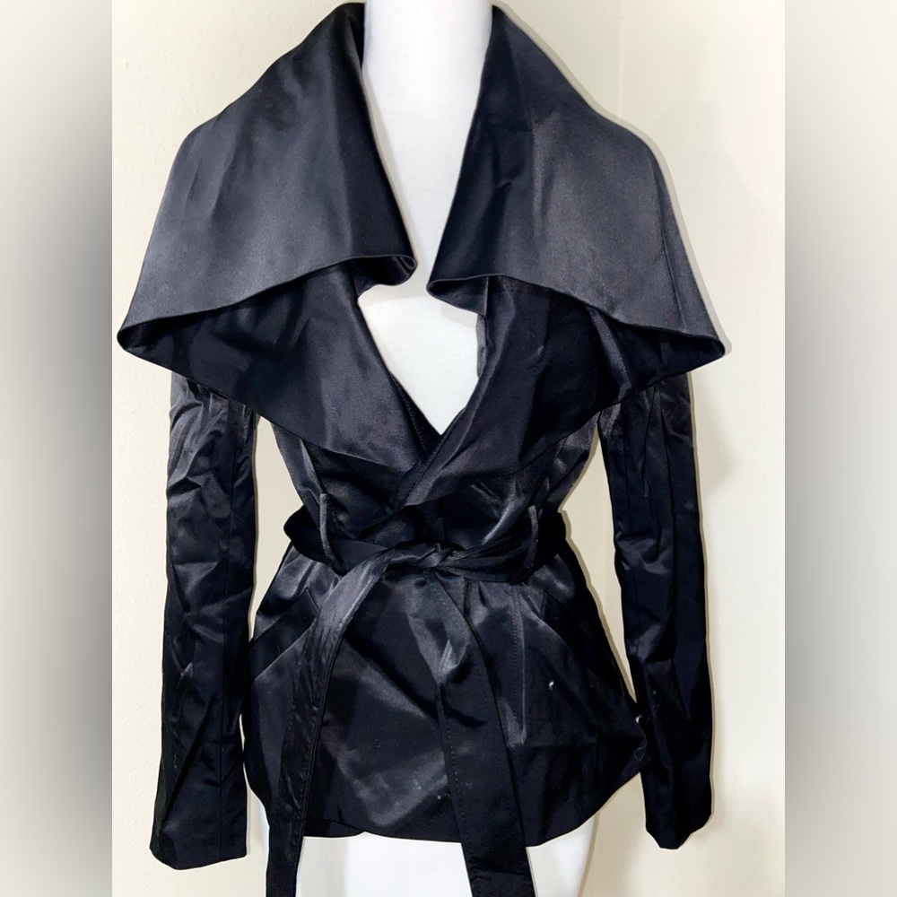 Bebe Black evening jacket with tie waist and oversized collar.